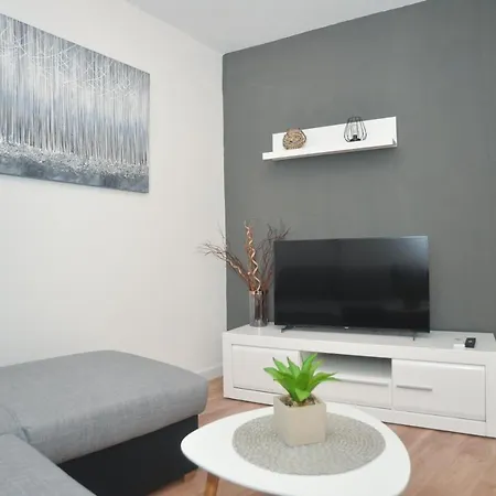 Apartment Ante