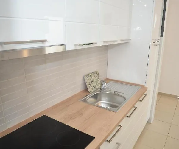 Ante Apartament *